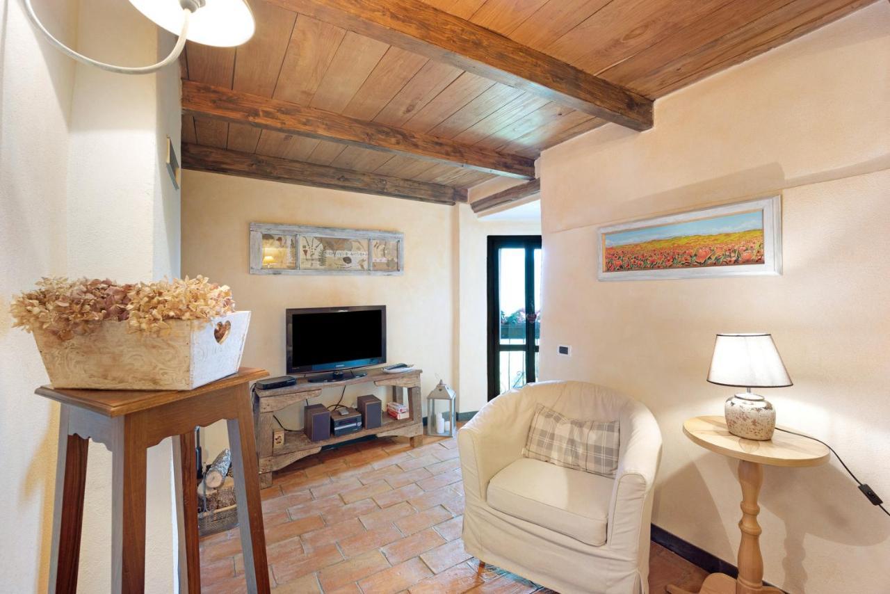 Casa Vittorina Villa Cesio Bagian luar foto