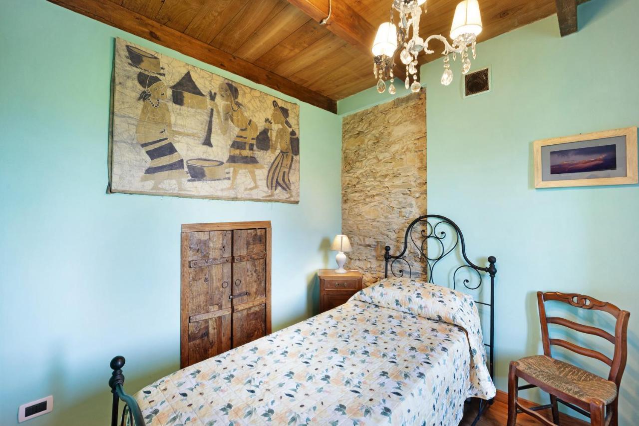 Casa Vittorina Villa Cesio Bagian luar foto